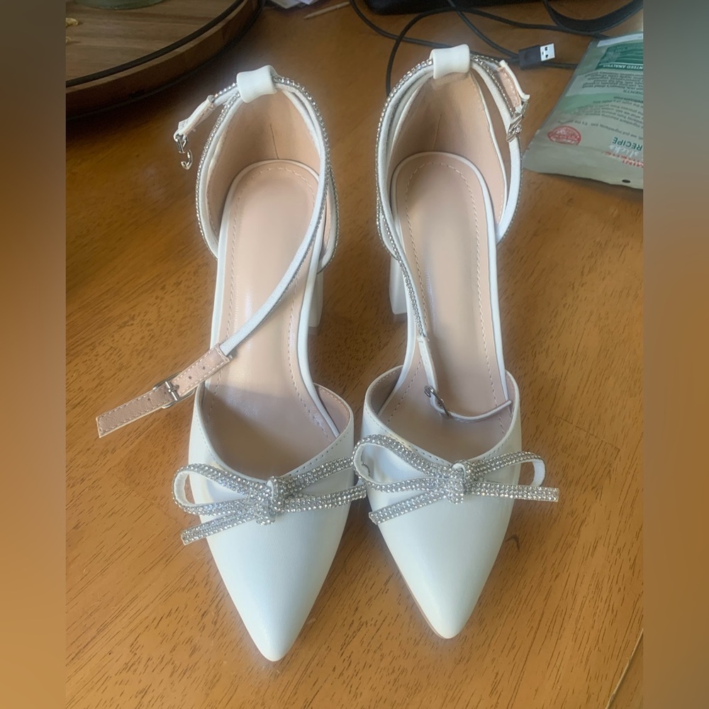 SHEIN Heels - brand New